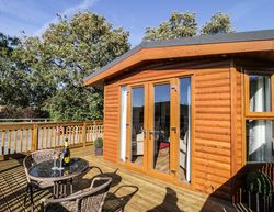 Wold View Holiday Park hot tub lodges in Yorkshire Wolds